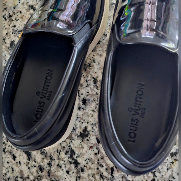 **SOLD**RARE Louis Vuitton Catwalk Patent Platform Sneakers! LIKE NEW 37 1/2 - Picture 8 of 13
